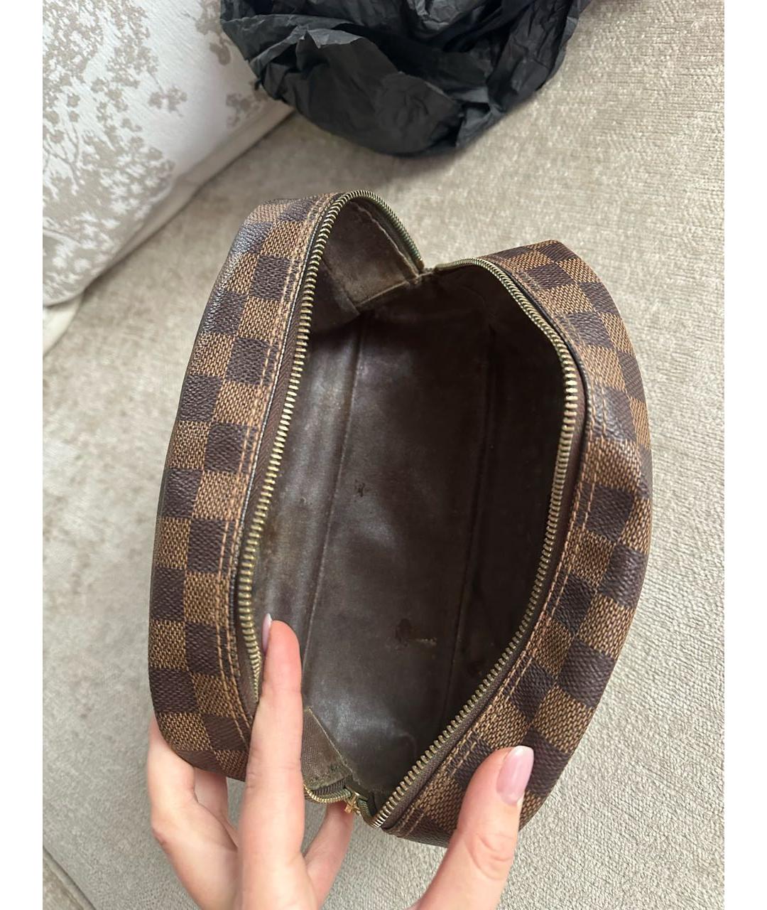 LOUIS VUITTON Коричневая косметичка, фото 7