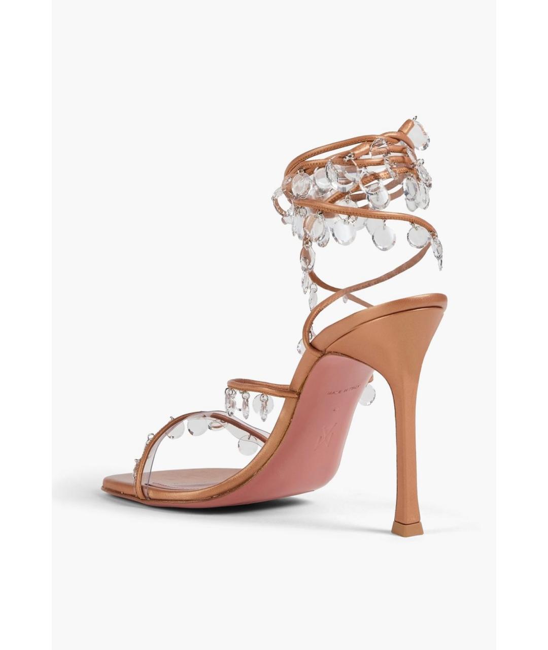 Amina Muaddi Бежевые кожаные босоножки, фото 3