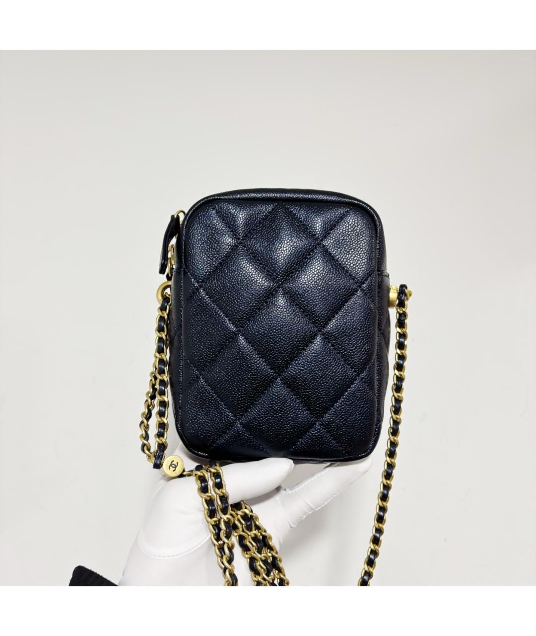 CHANEL Черная кожаная сумка через плечо, фото 3