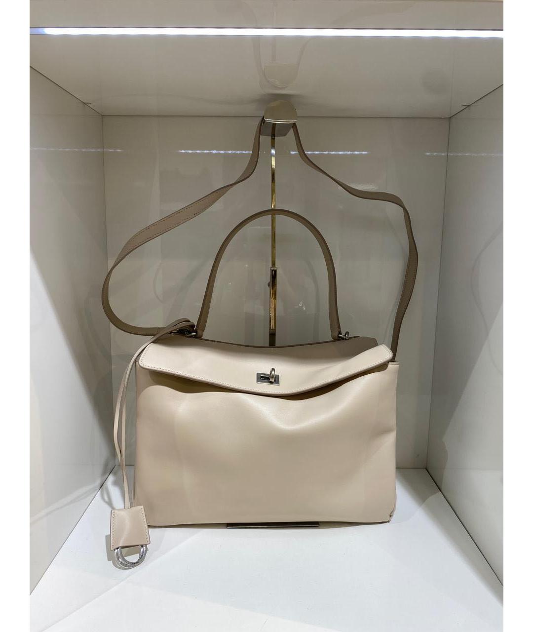 BALENCIAGA Бежевая кожаная сумка через плечо, фото 2