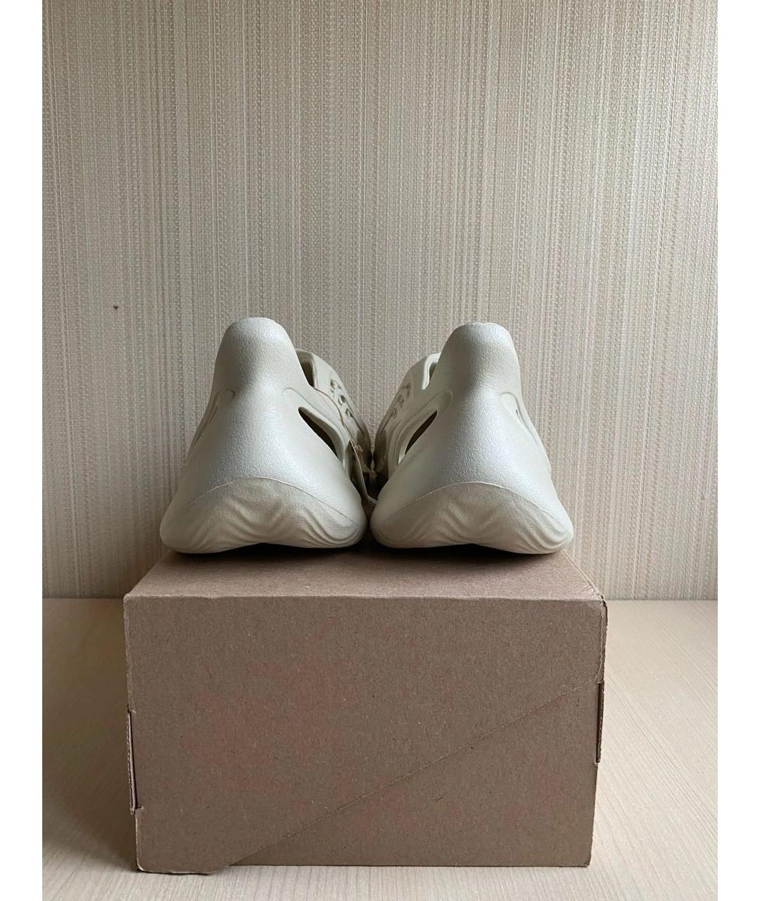 ADIDAS YEEZY Белые резиновые сандалии, фото 5