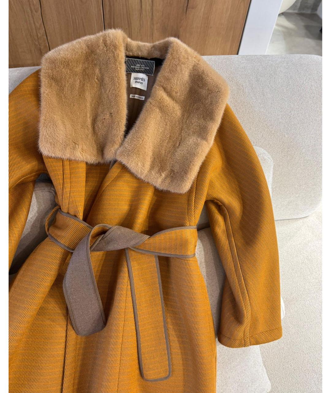 HERMES Горчичное пальто, фото 2