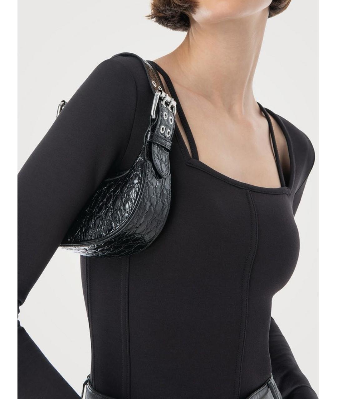BY FAR Черная сумка с короткими ручками из лакированной кожи, фото 6