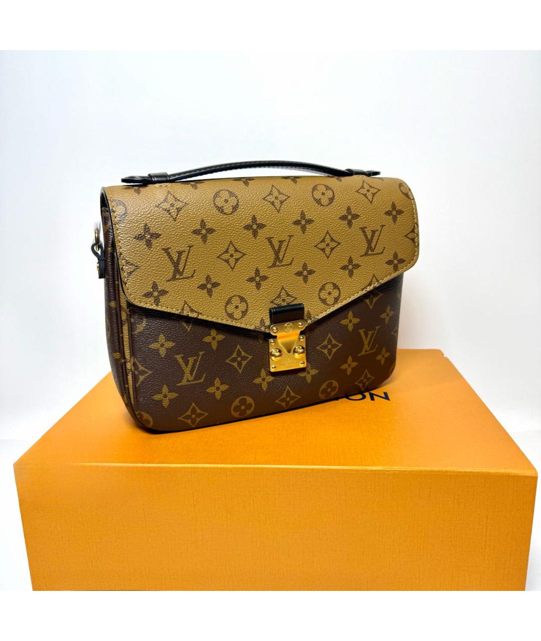 LOUIS VUITTON Коричневая сумка с короткими ручками, фото 2