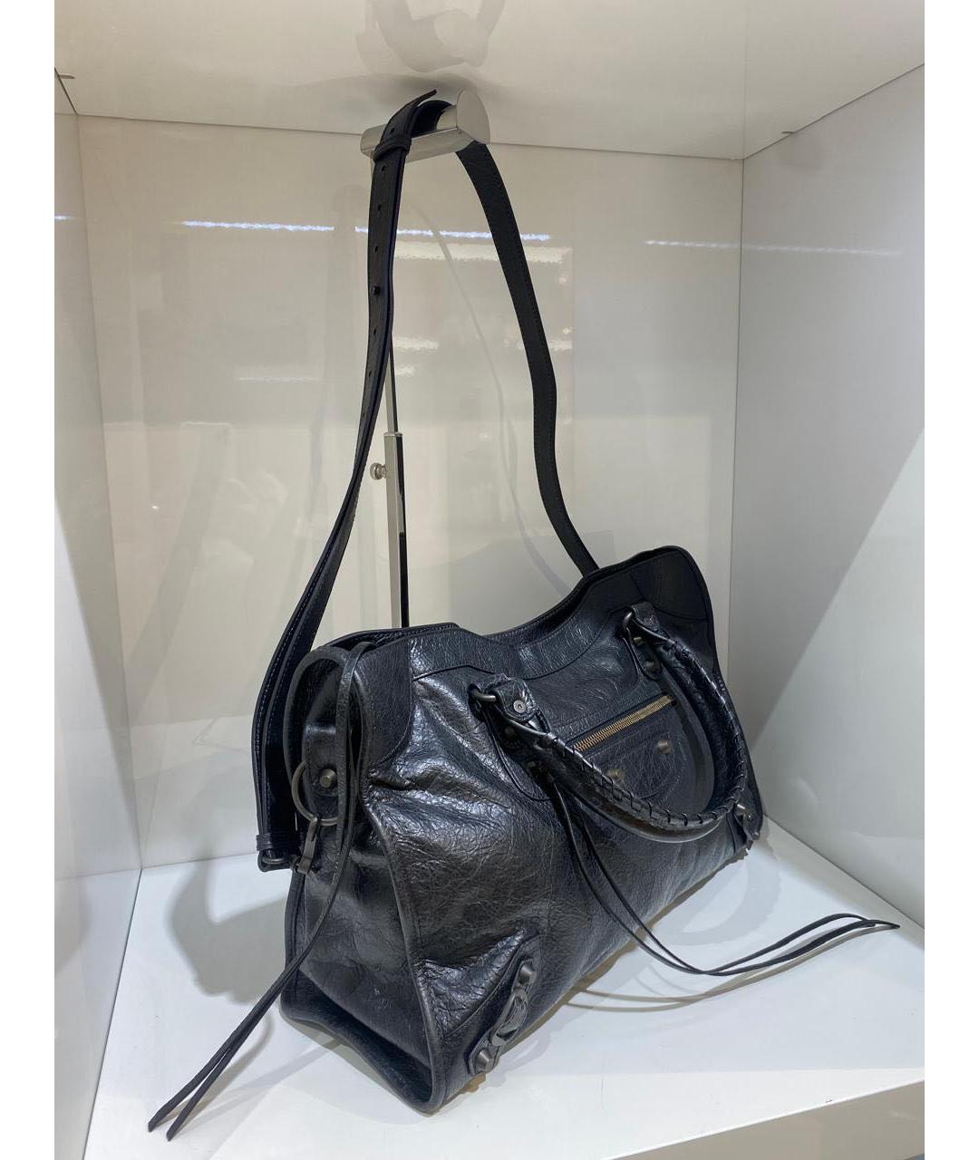 BALENCIAGA Черная кожаная сумка через плечо, фото 3