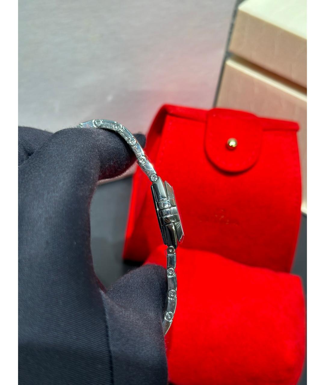 OMEGA Белые металлические часы, фото 5