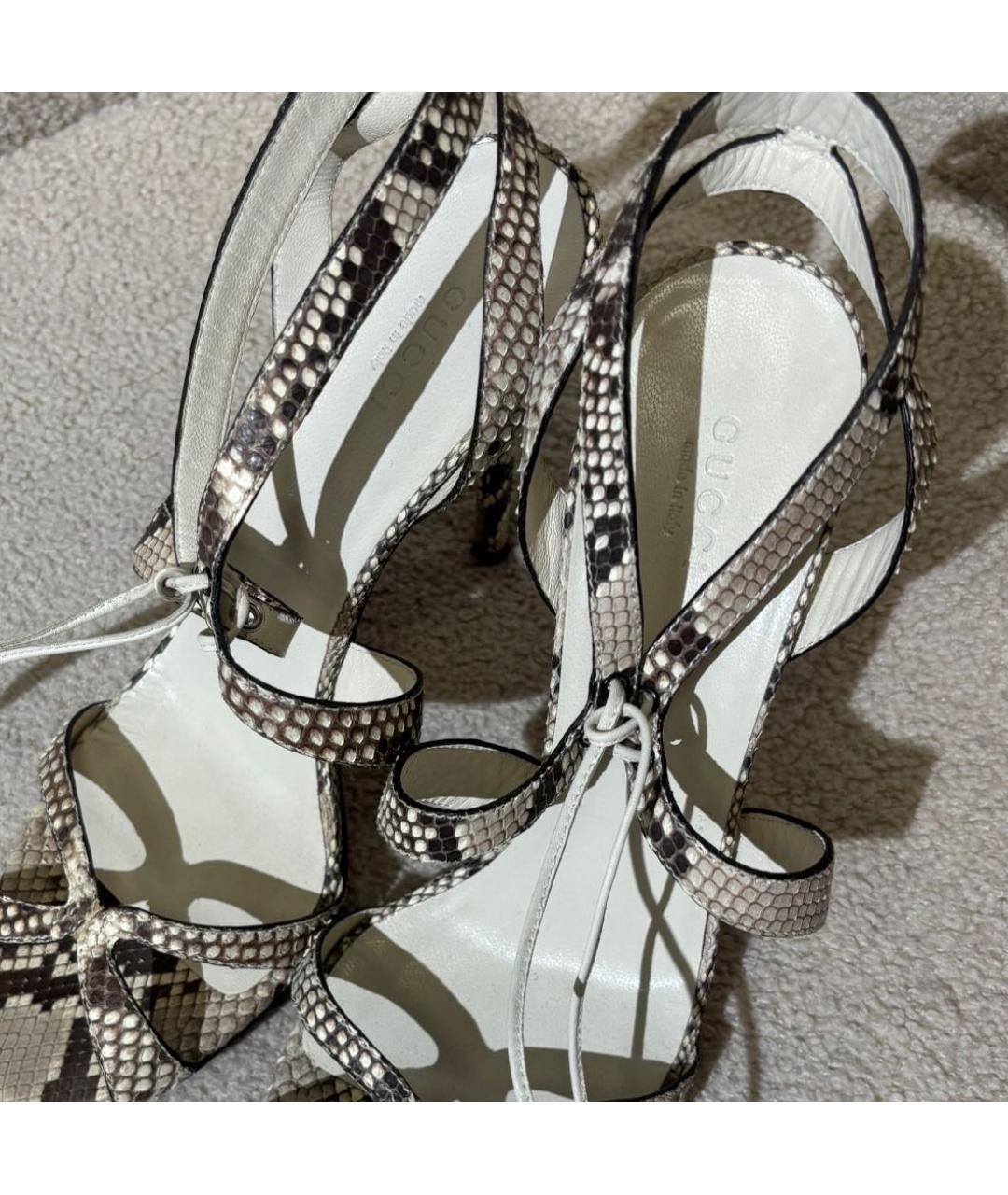 GUCCI Бежевые кожаные босоножки, фото 3