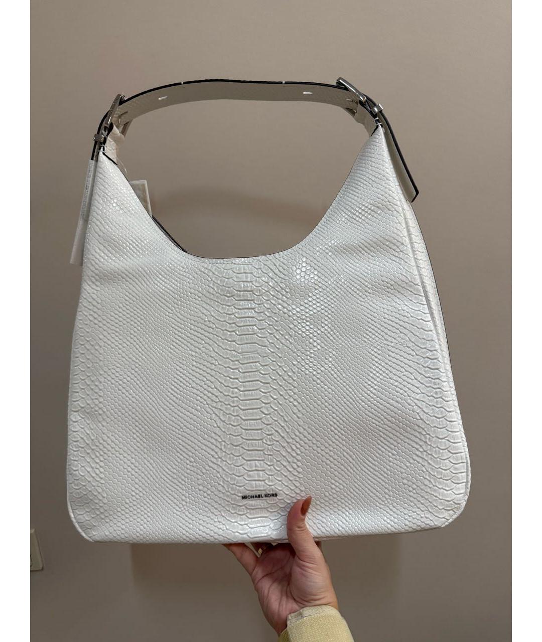 MICHAEL MICHAEL KORS Белая сумка тоут из лакированной кожи, фото 8