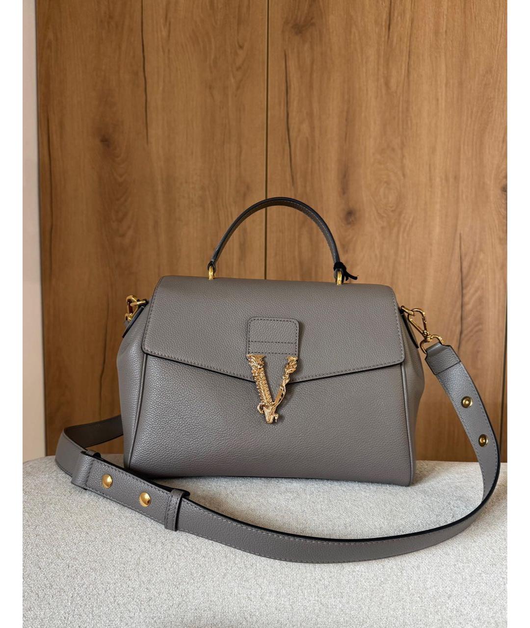 VERSACE Серая кожаная сумка через плечо, фото 2