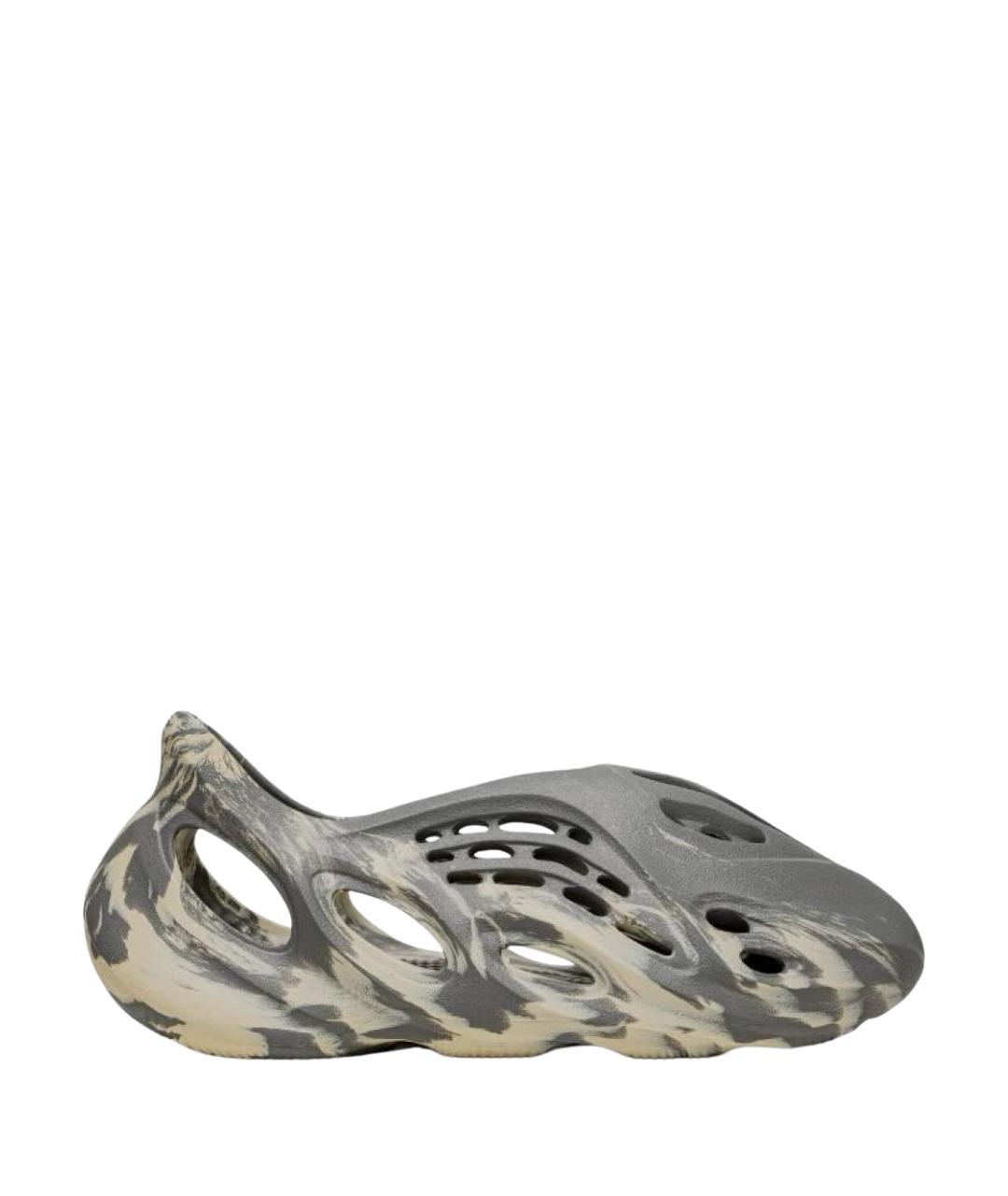 ADIDAS YEEZY Серые резиновые низкие кроссовки / кеды, фото 1