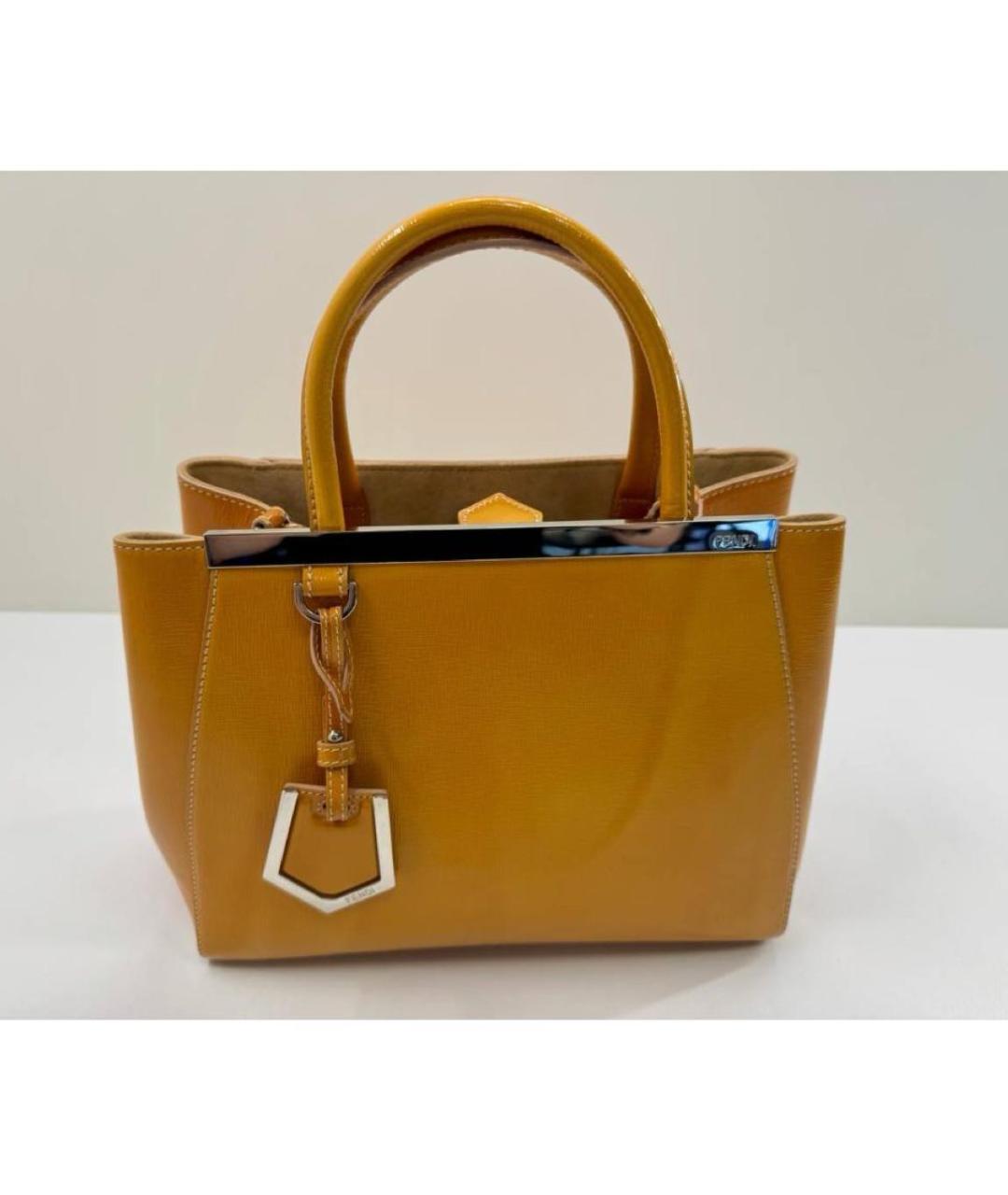 FENDI Горчичная сумка с короткими ручками из лакированной кожи, фото 8