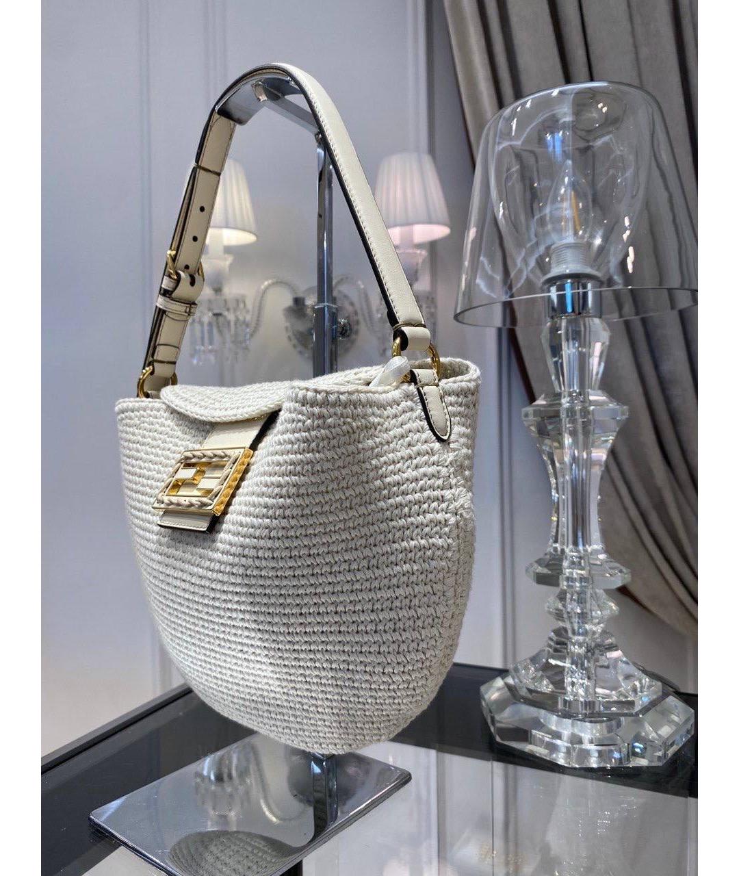 FENDI Белая сумка с короткими ручками, фото 3