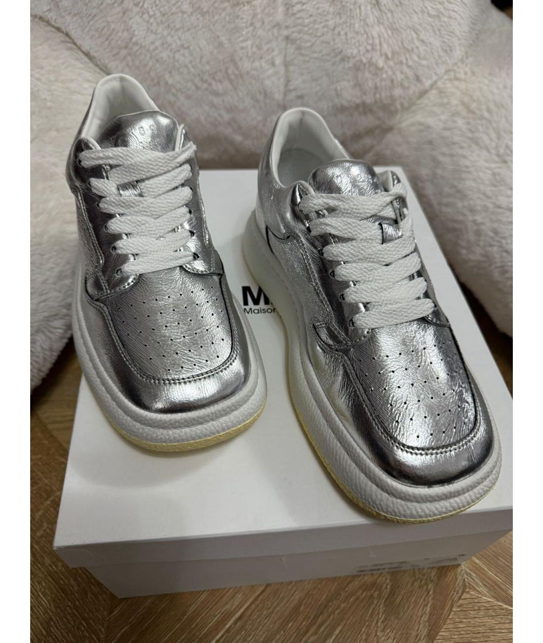 MM6 MAISON MARGIELA Серебряные кожаные кроссовки, фото 2