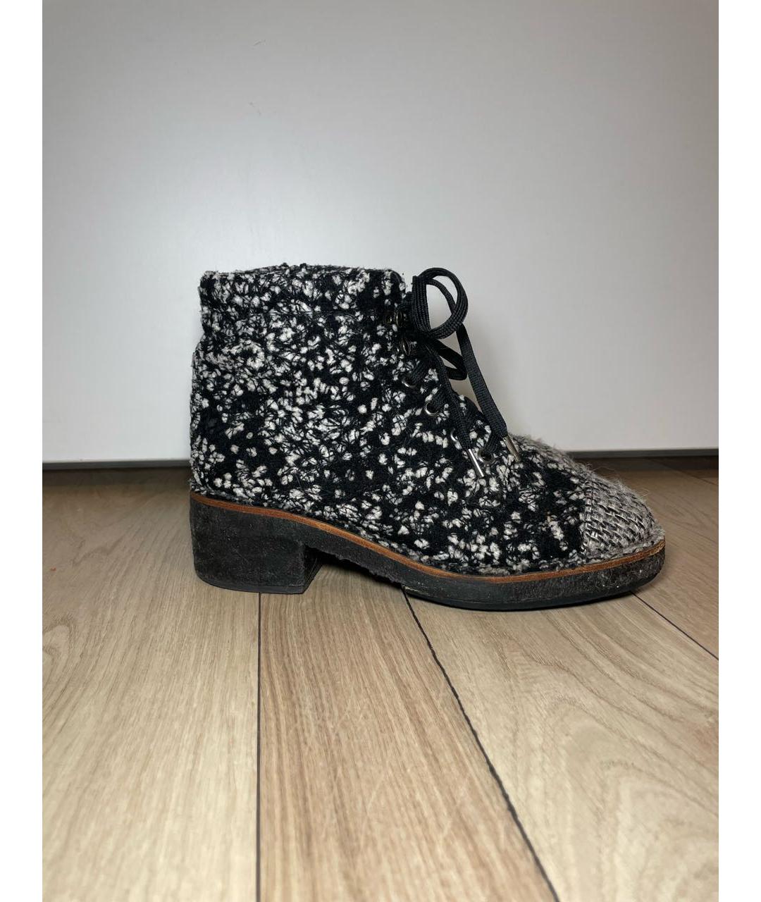 CHANEL Серые текстильные ботинки, фото 2