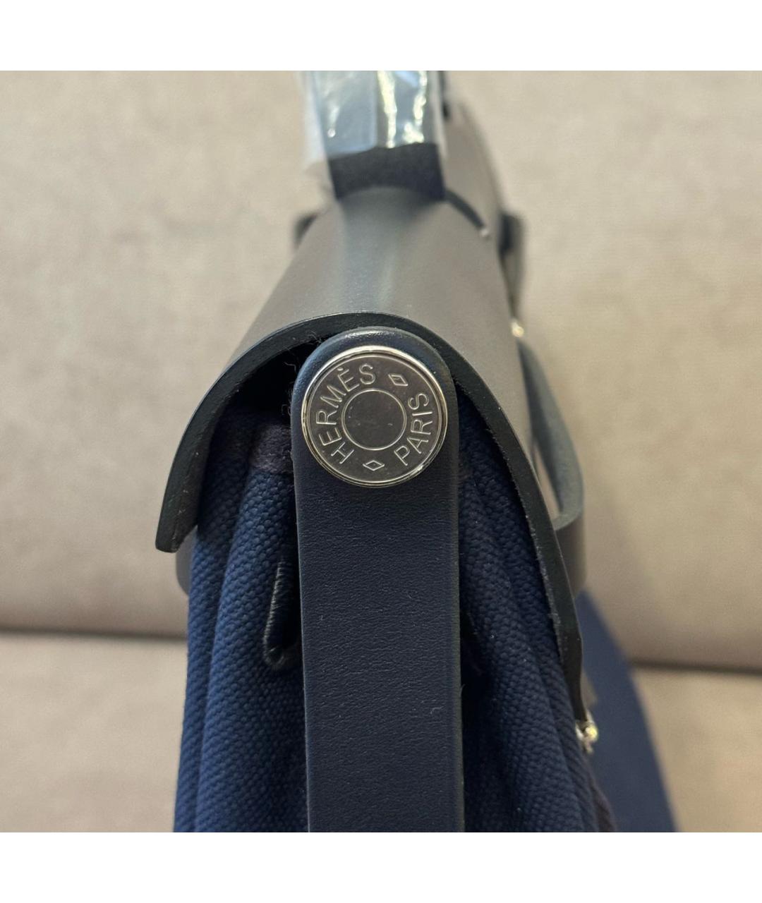 HERMES Темно-синяя кожаная сумка с короткими ручками, фото 4