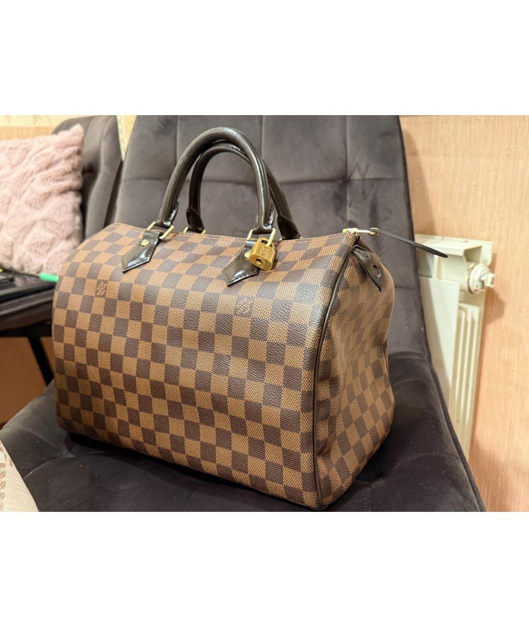 LOUIS VUITTON Коричневая сумка с короткими ручками, фото 8