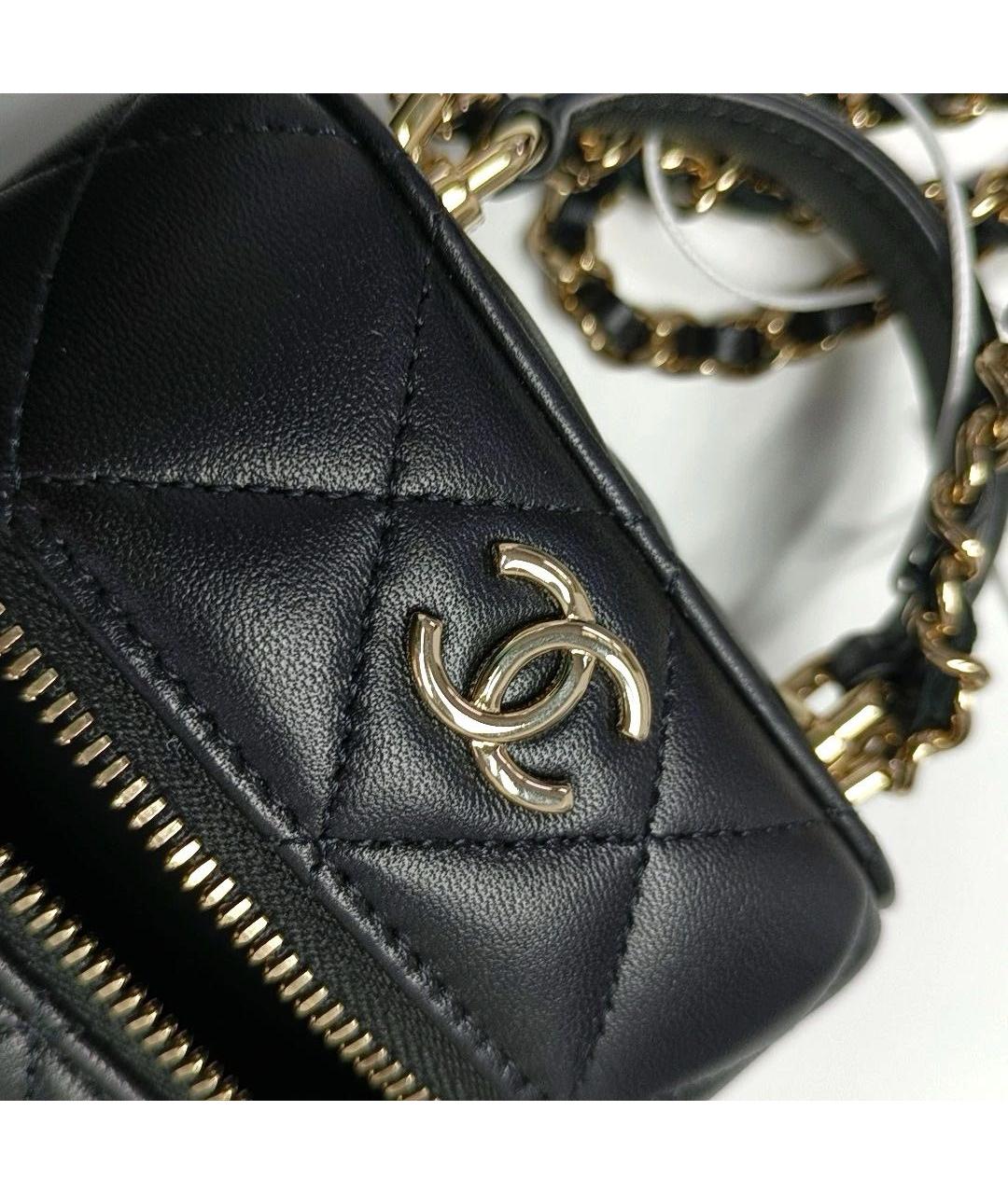 CHANEL Черная кожаная сумка с короткими ручками, фото 6