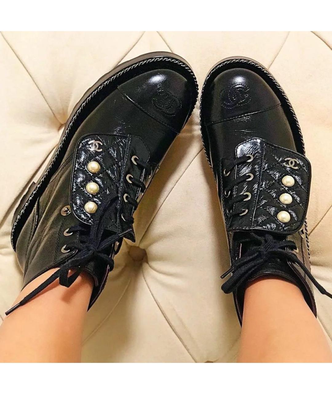 CHANEL Черные кожаные ботинки, фото 2