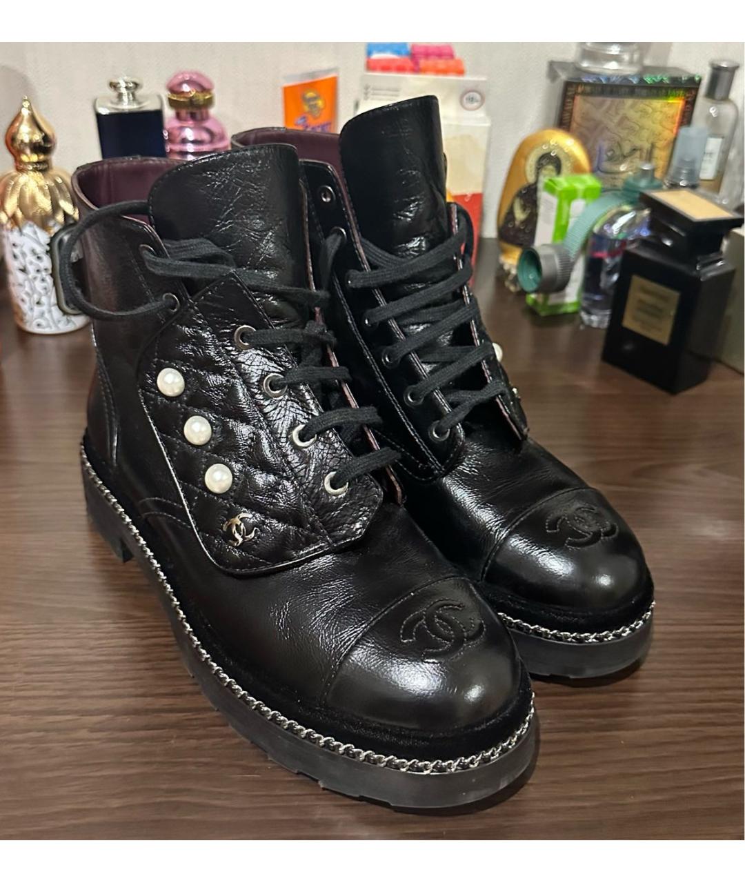 CHANEL Черные кожаные ботинки, фото 5