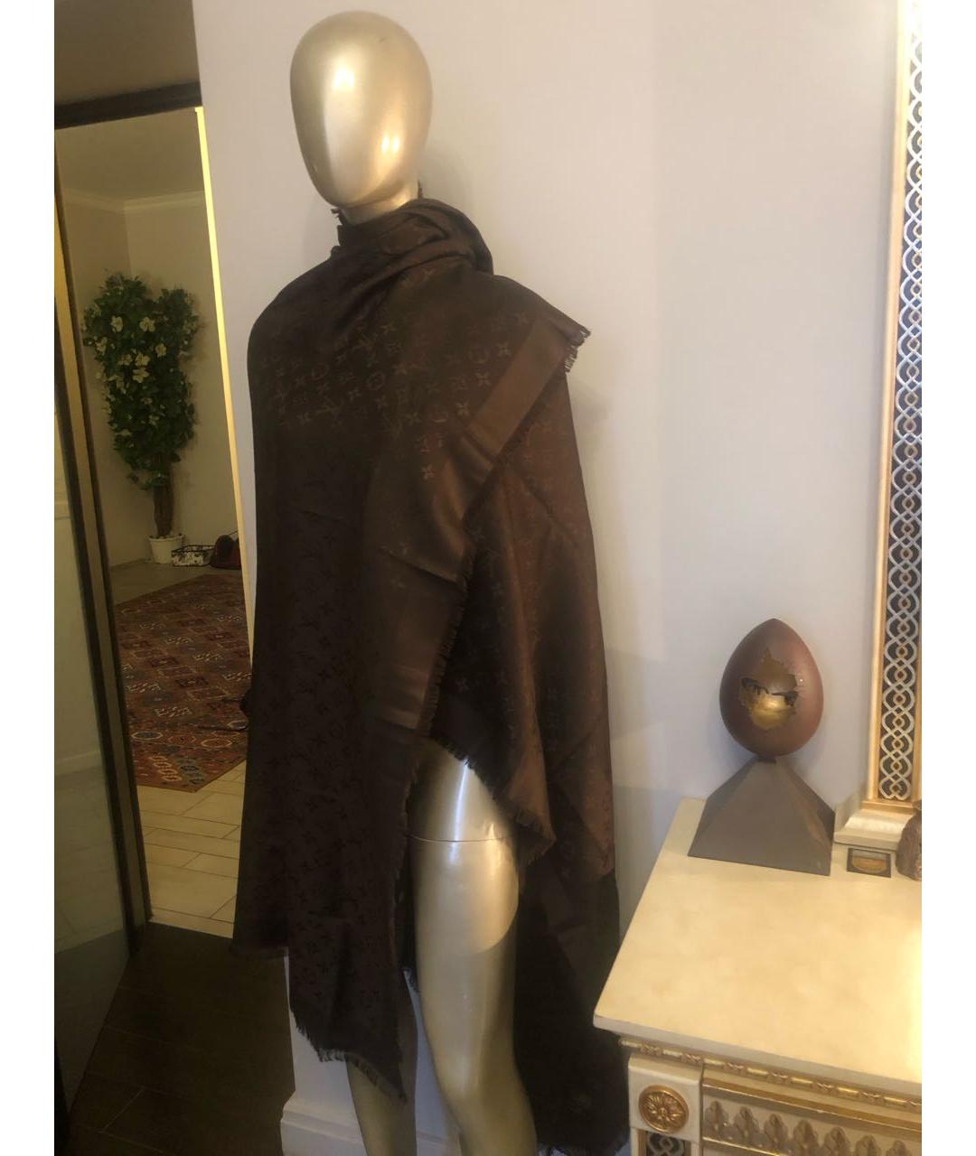 LOUIS VUITTON Коричневый платок, фото 5