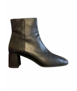 PRADA Ботильоны