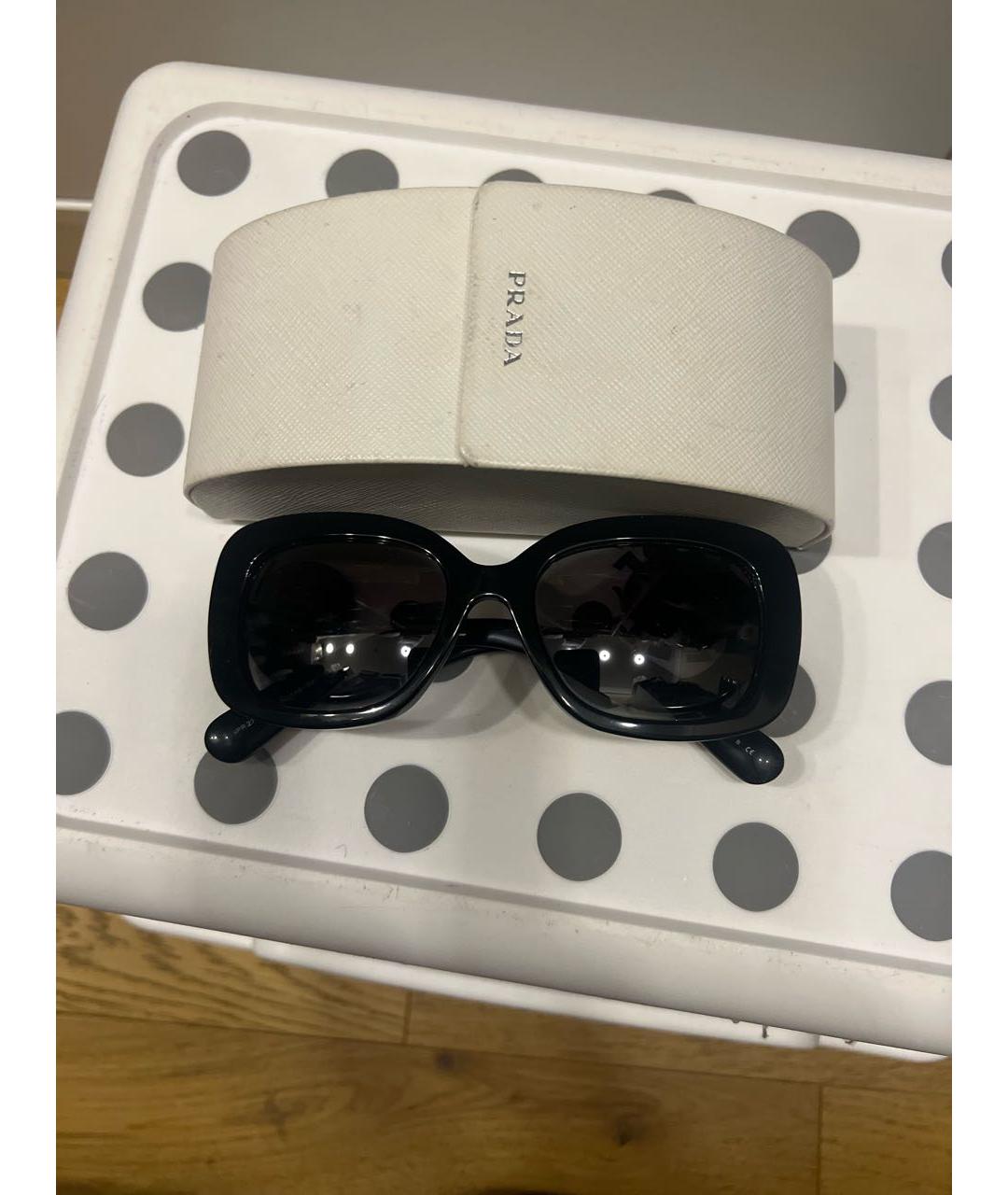 PRADA Черные пластиковые солнцезащитные очки, фото 6