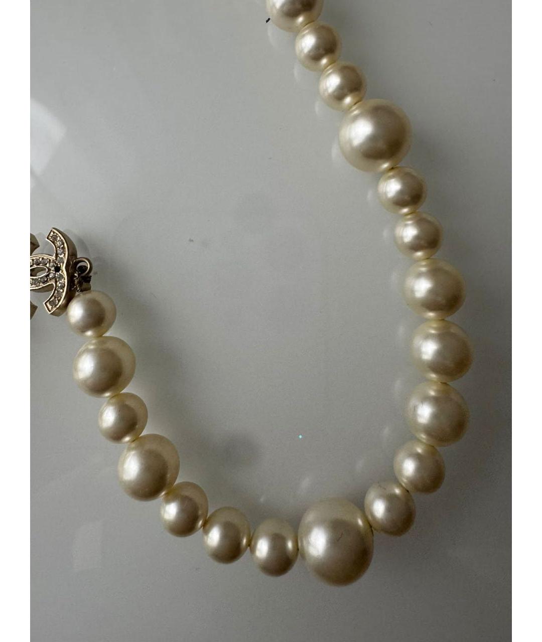CHANEL Бежевое жемчужное колье, фото 3