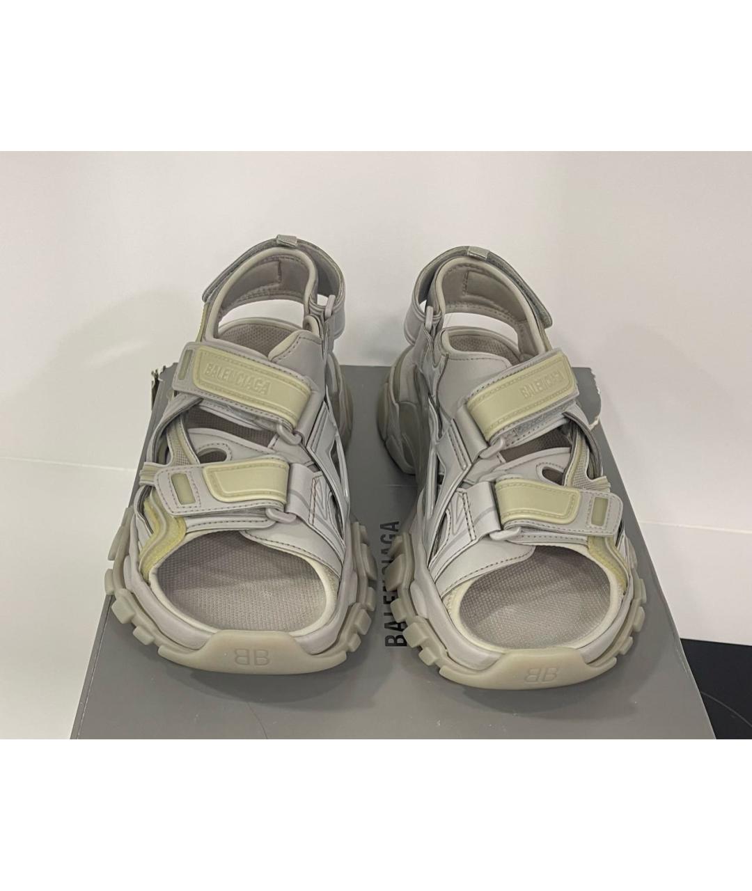 BALENCIAGA Серые синтетические сандалии, фото 2