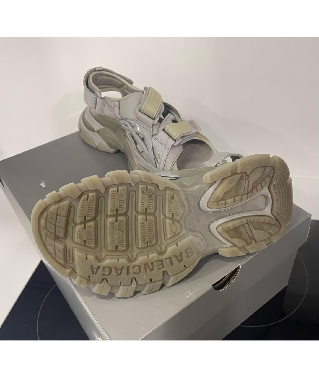 BALENCIAGA Серые синтетические сандалии, фото 4