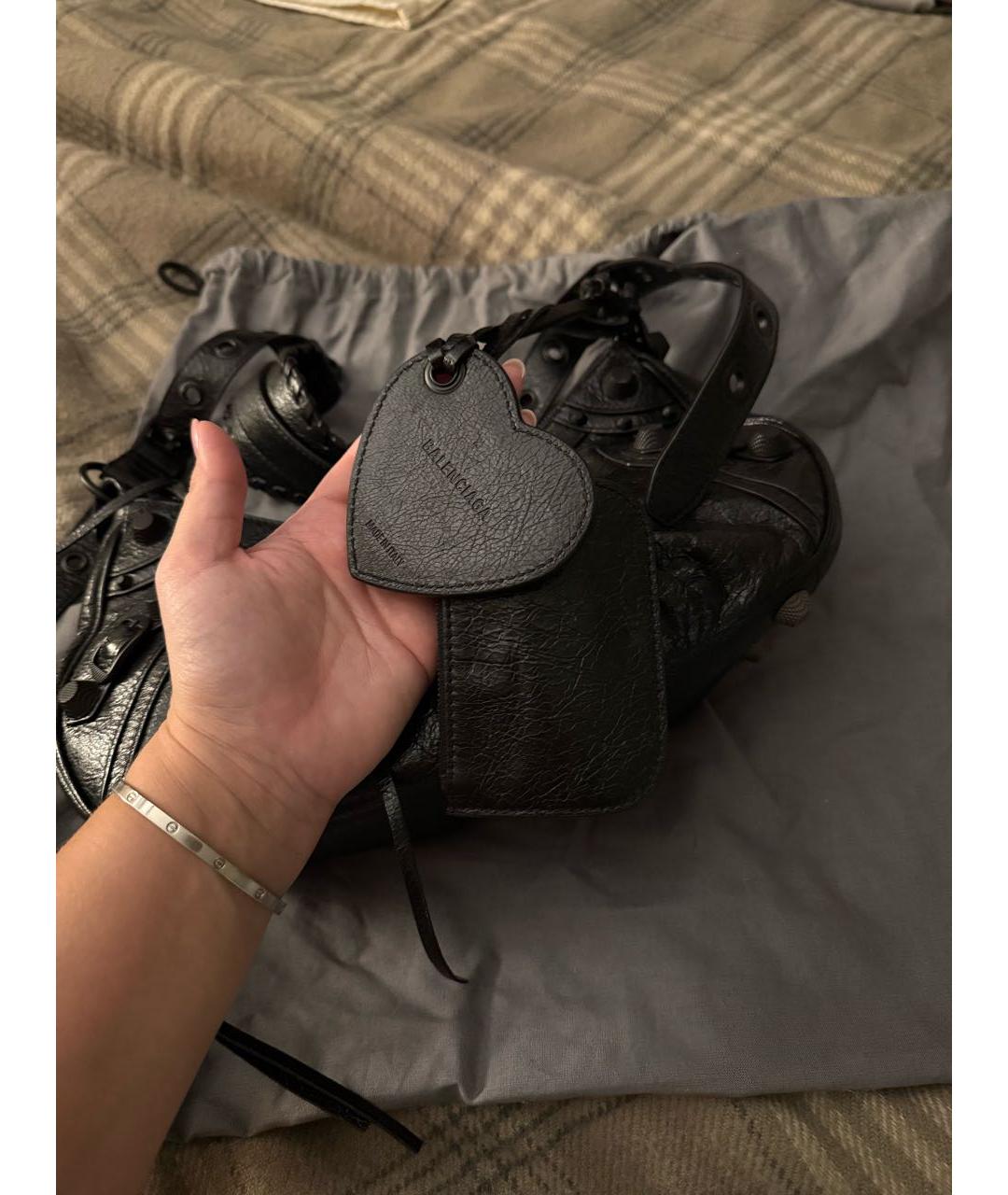 BALENCIAGA Черная кожаная сумка через плечо, фото 5