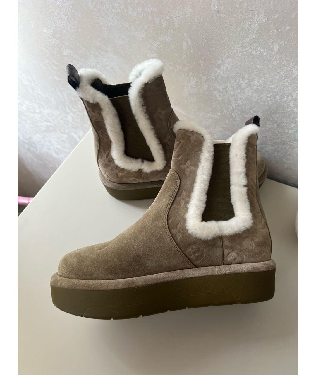 LOUIS VUITTON Бежевые замшевые ботинки, фото 5