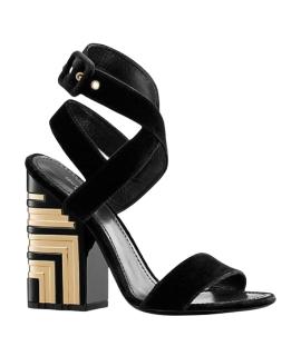 LOUIS VUITTON Босоножки