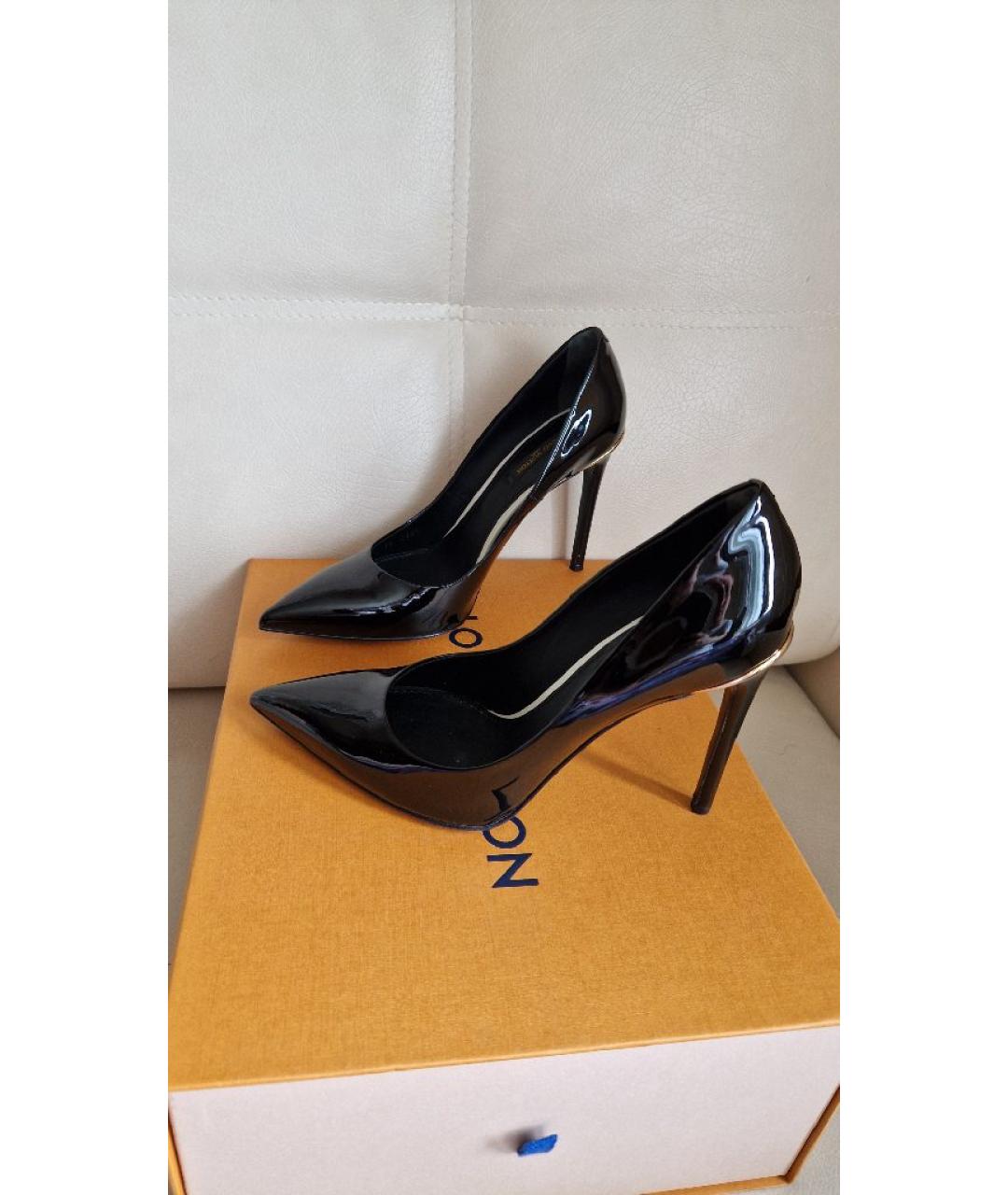 LOUIS VUITTON Черные туфли из лакированной кожи, фото 5