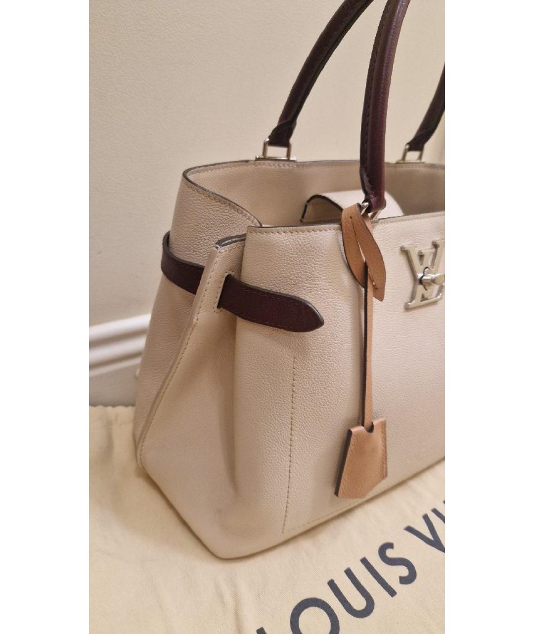 LOUIS VUITTON Бежевая кожаная сумка с короткими ручками, фото 6