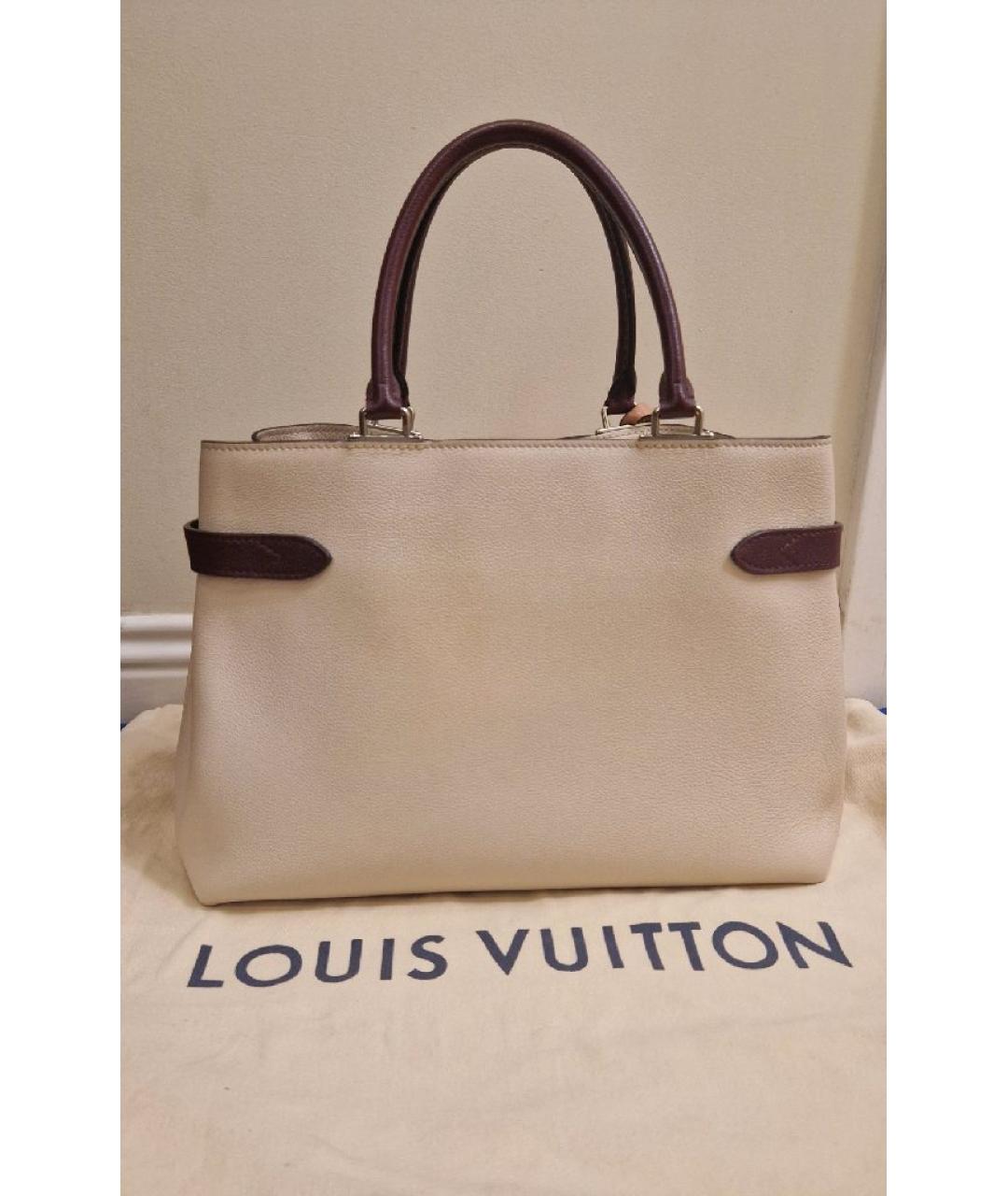 LOUIS VUITTON Бежевая кожаная сумка с короткими ручками, фото 4