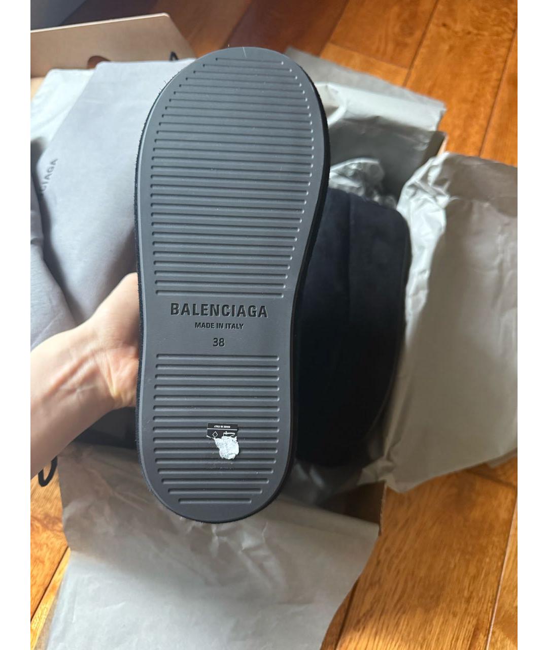 BALENCIAGA Черные замшевые сабо, фото 6