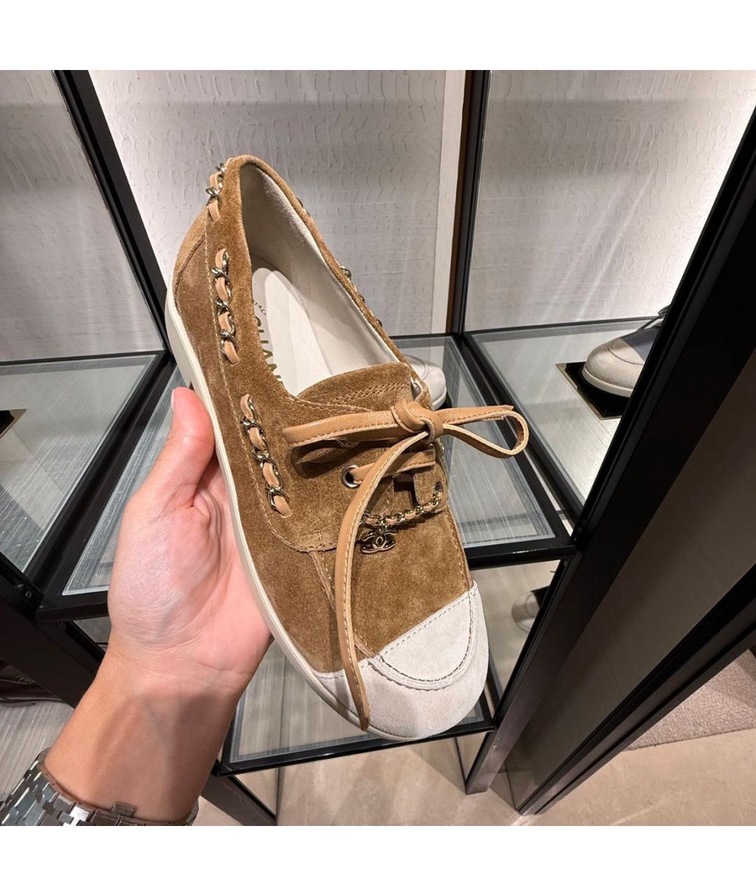 CHANEL Коричневые замшевые лоферы, фото 5