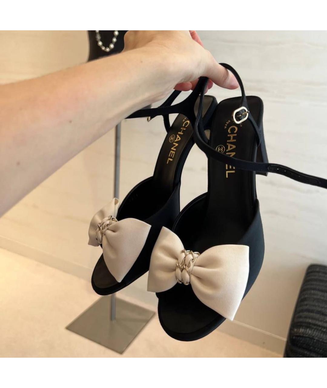 CHANEL Черные замшевые босоножки, фото 3