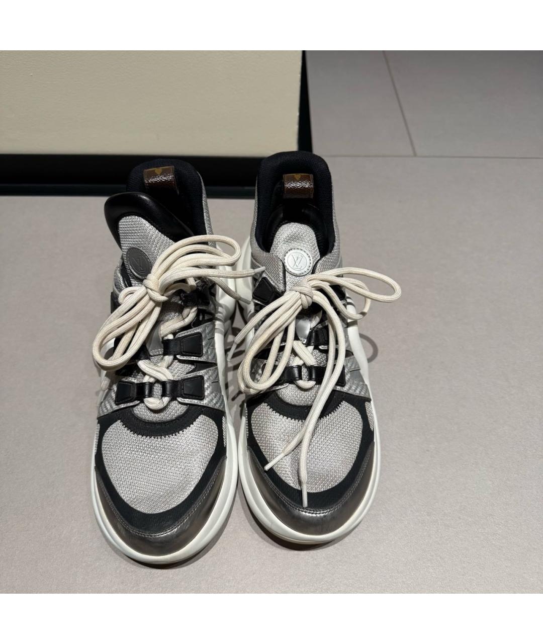 LOUIS VUITTON Серебряные кожаные кроссовки, фото 4