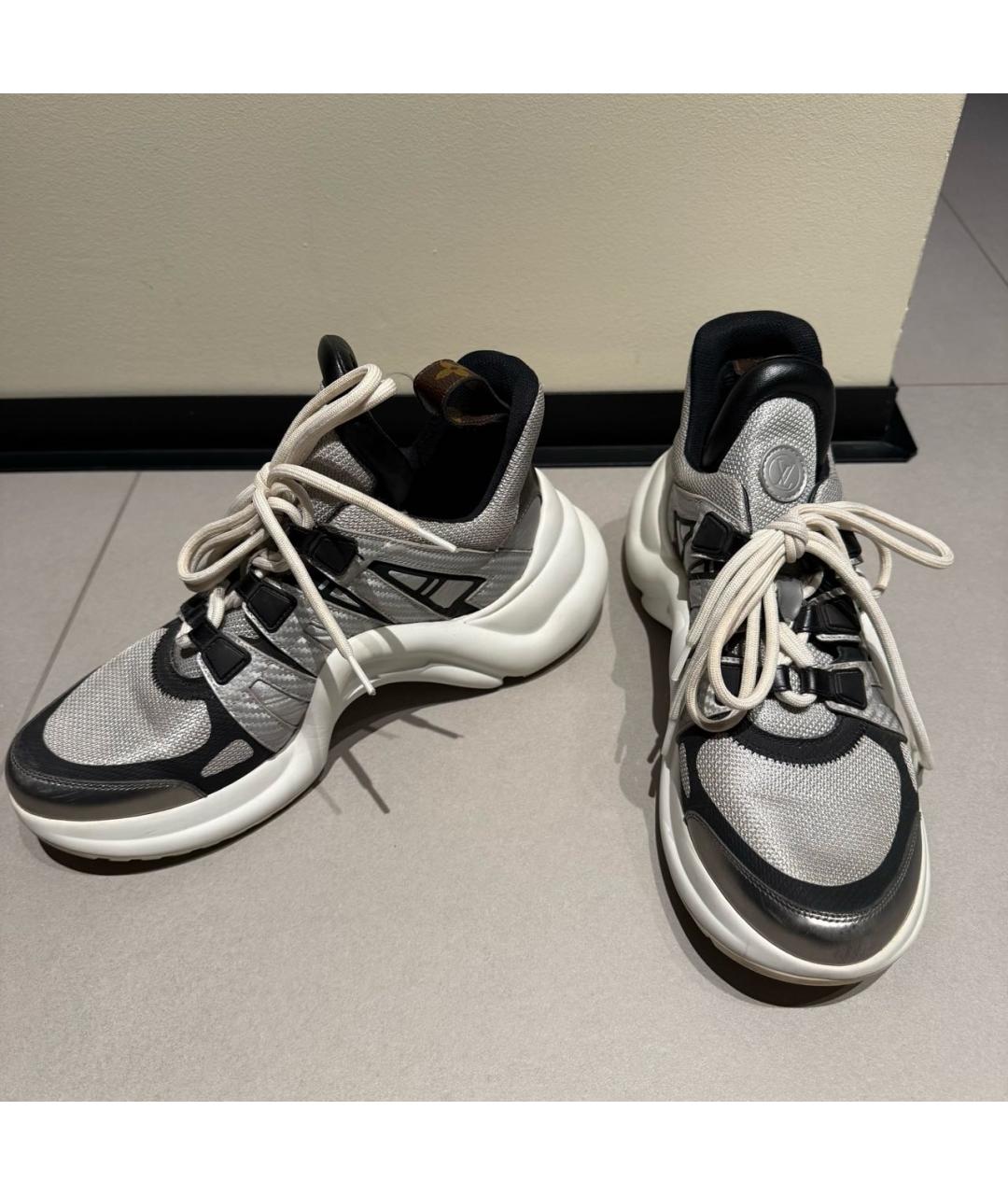 LOUIS VUITTON Серебряные кожаные кроссовки, фото 6