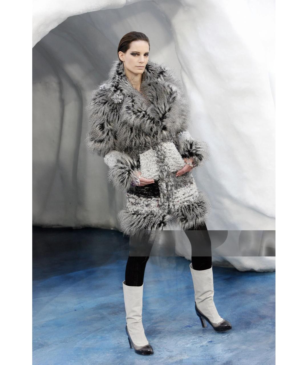 CHANEL Серое твидовое пальто, фото 3