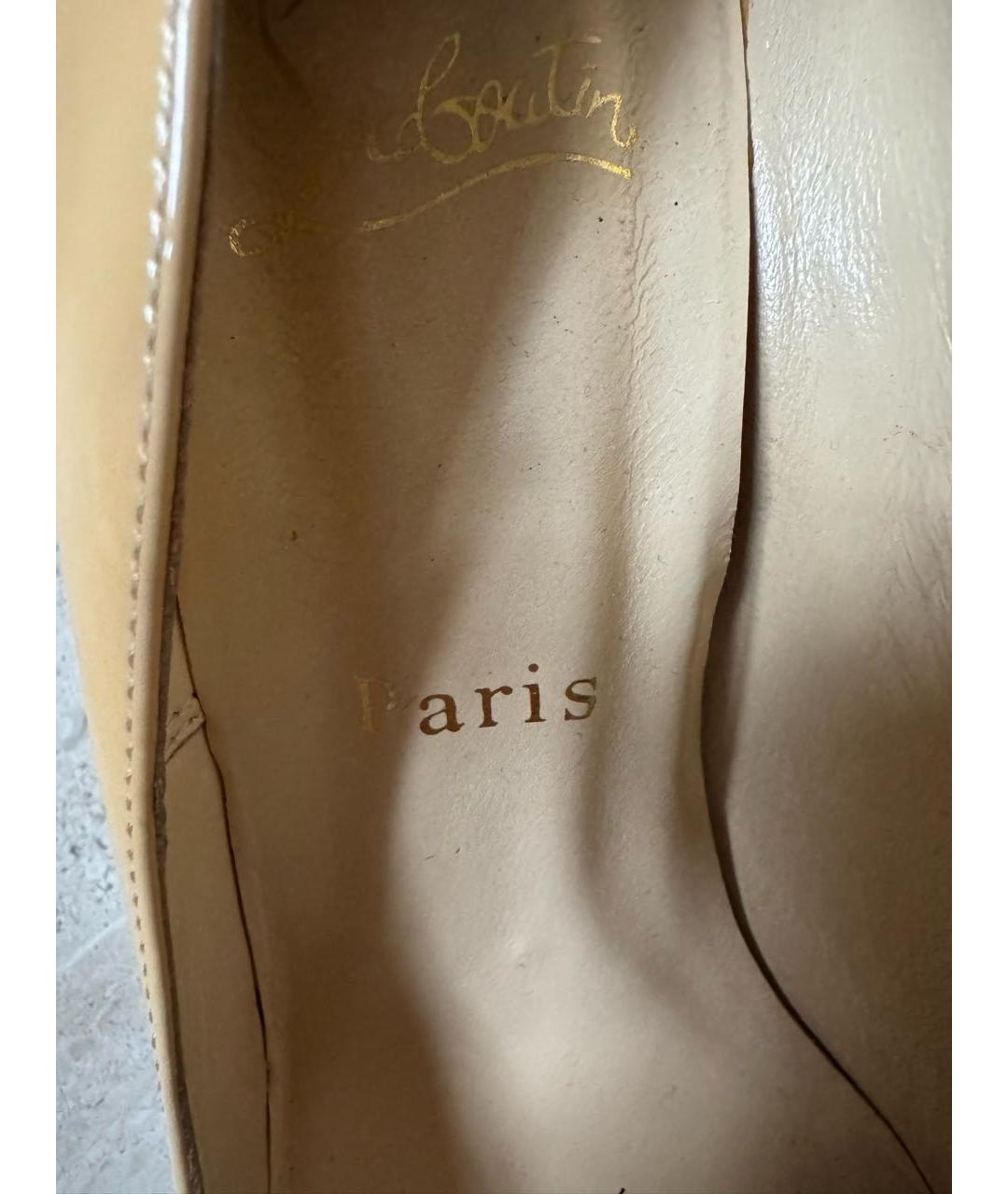 CHRISTIAN LOUBOUTIN Бежевые туфли из лакированной кожи, фото 4