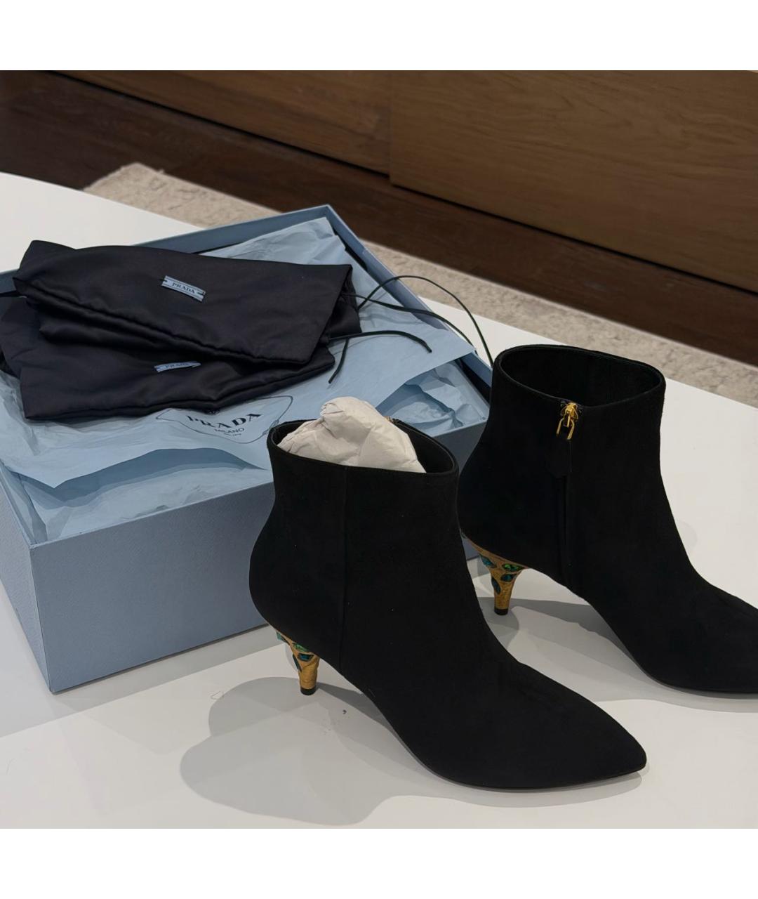 PRADA Черные замшевые ботильоны, фото 4