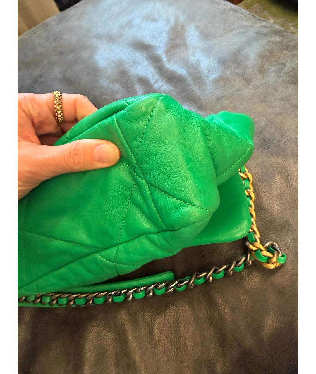 CHANEL Зеленая кожаная сумка через плечо, фото 4