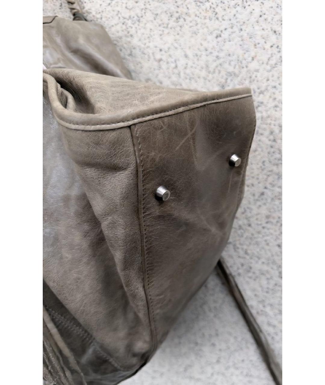 BALENCIAGA Кожаная сумка с короткими ручками, фото 7