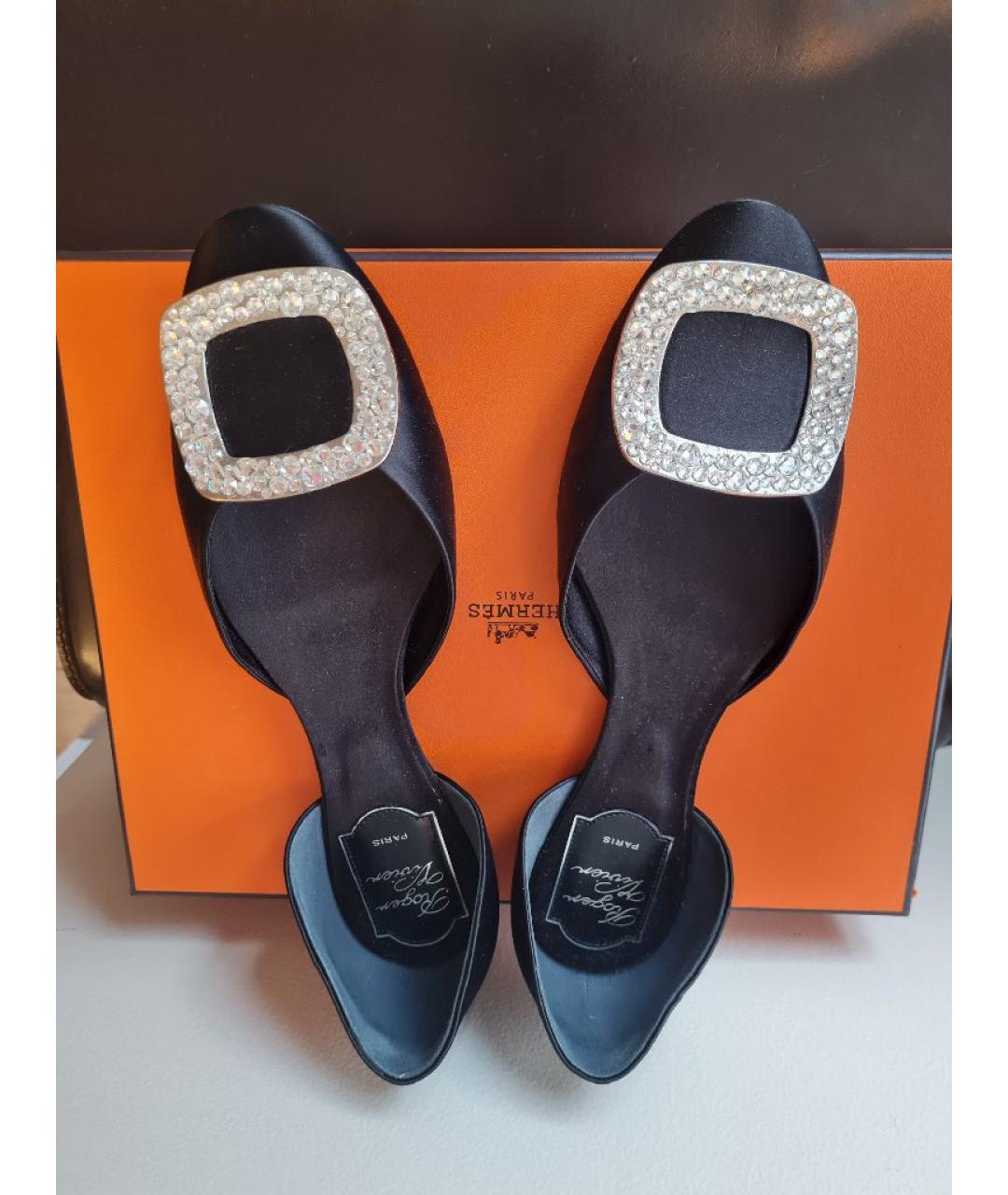 ROGER VIVIER Черные текстильные балетки, фото 4