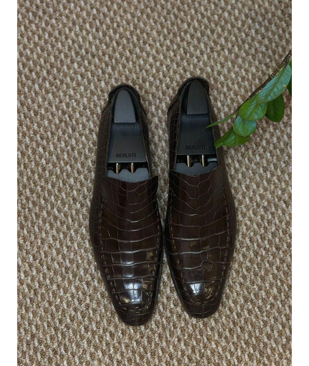 GUCCI Коричневые лоферы из экзотической кожи, фото 2