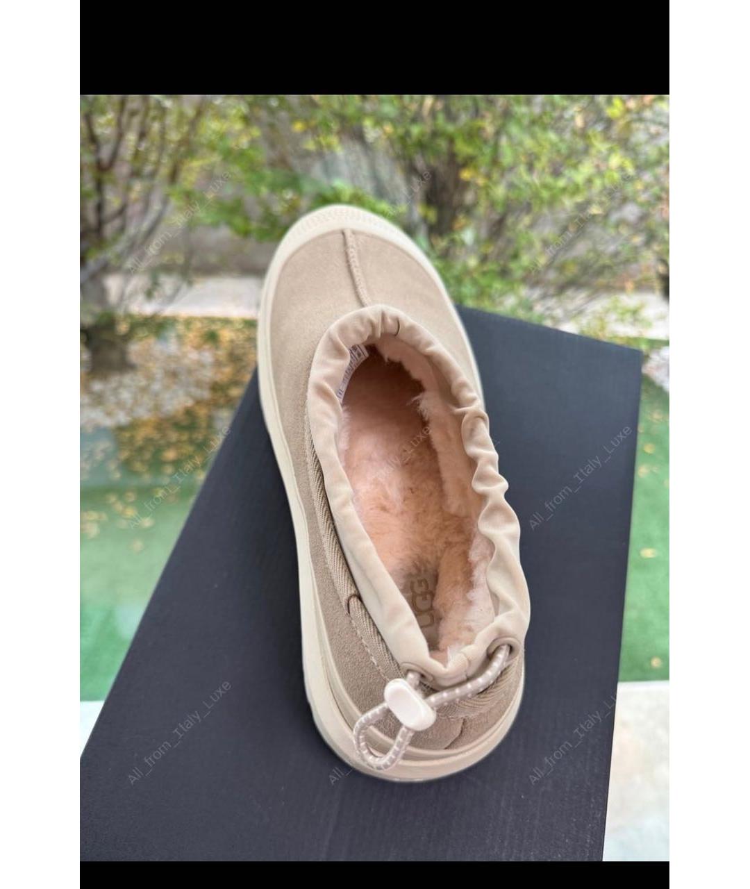 UGG AUSTRALIA Бежевые замшевые низкие ботинки, фото 2