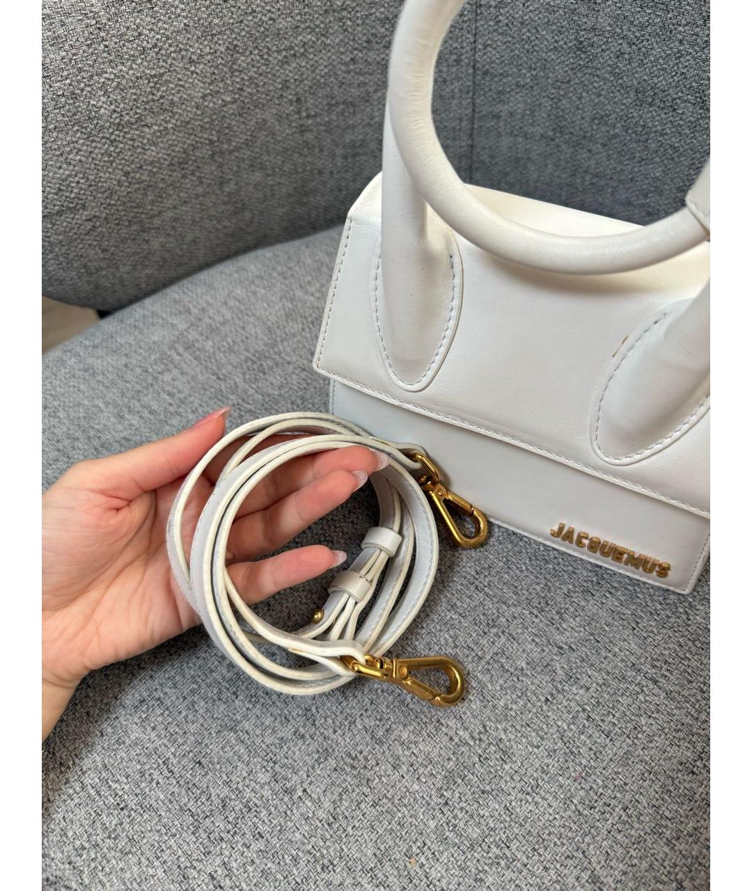 JACQUEMUS Белая кожаная сумка с короткими ручками, фото 7