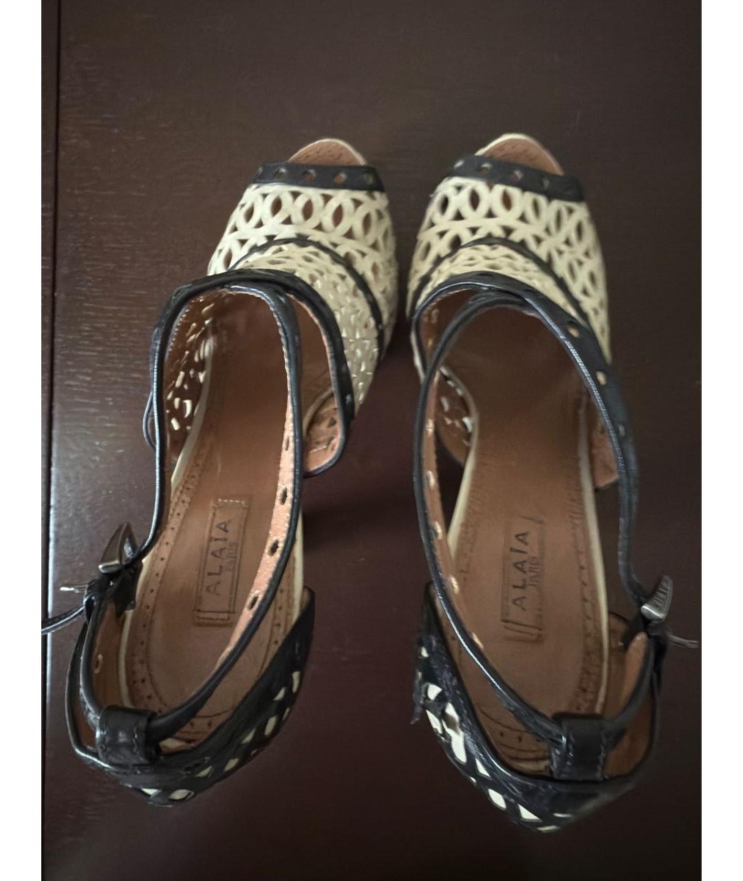 ALAIA Белые кожаные босоножки, фото 3